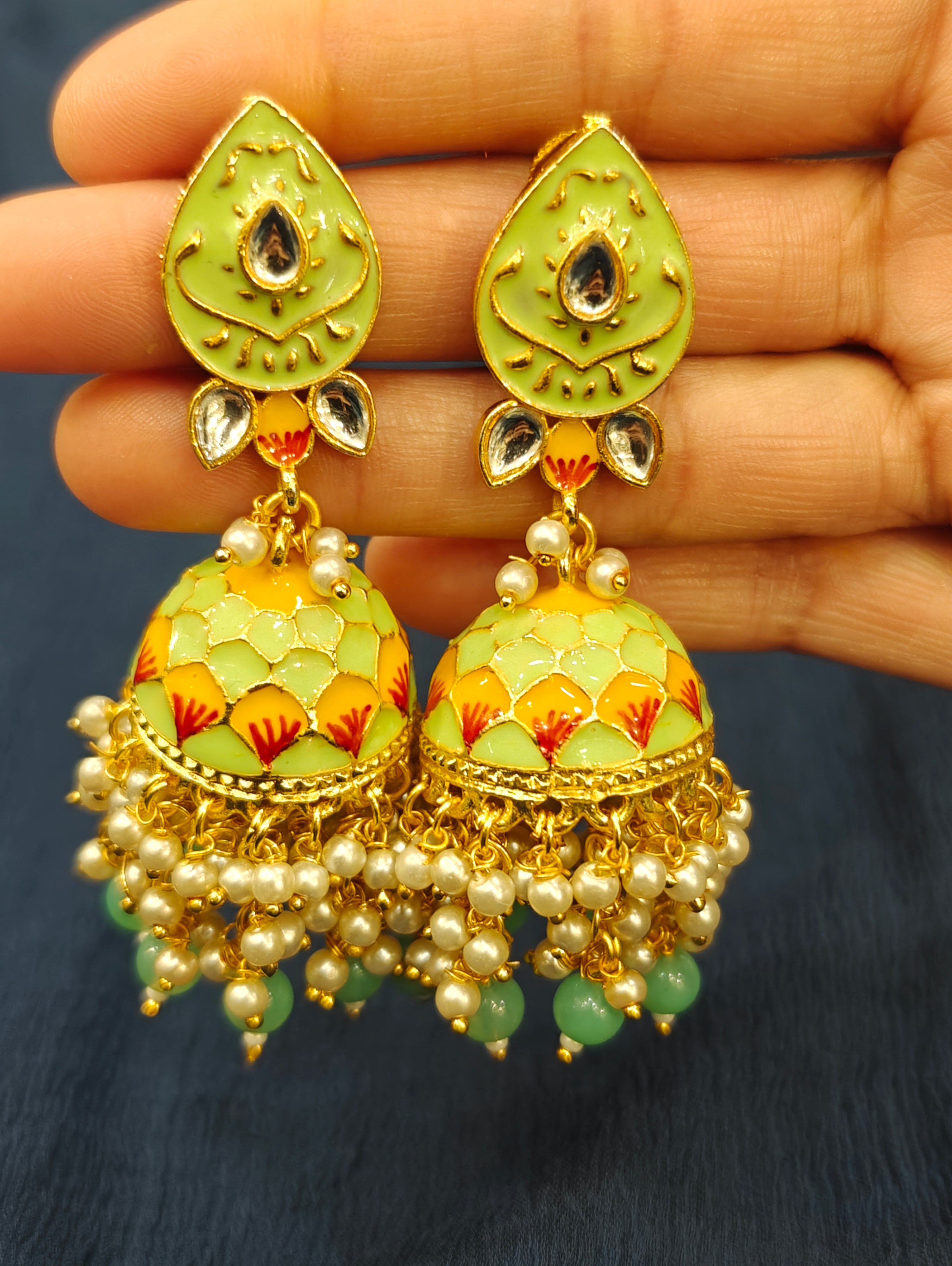 Fashionable Jhumki 012328