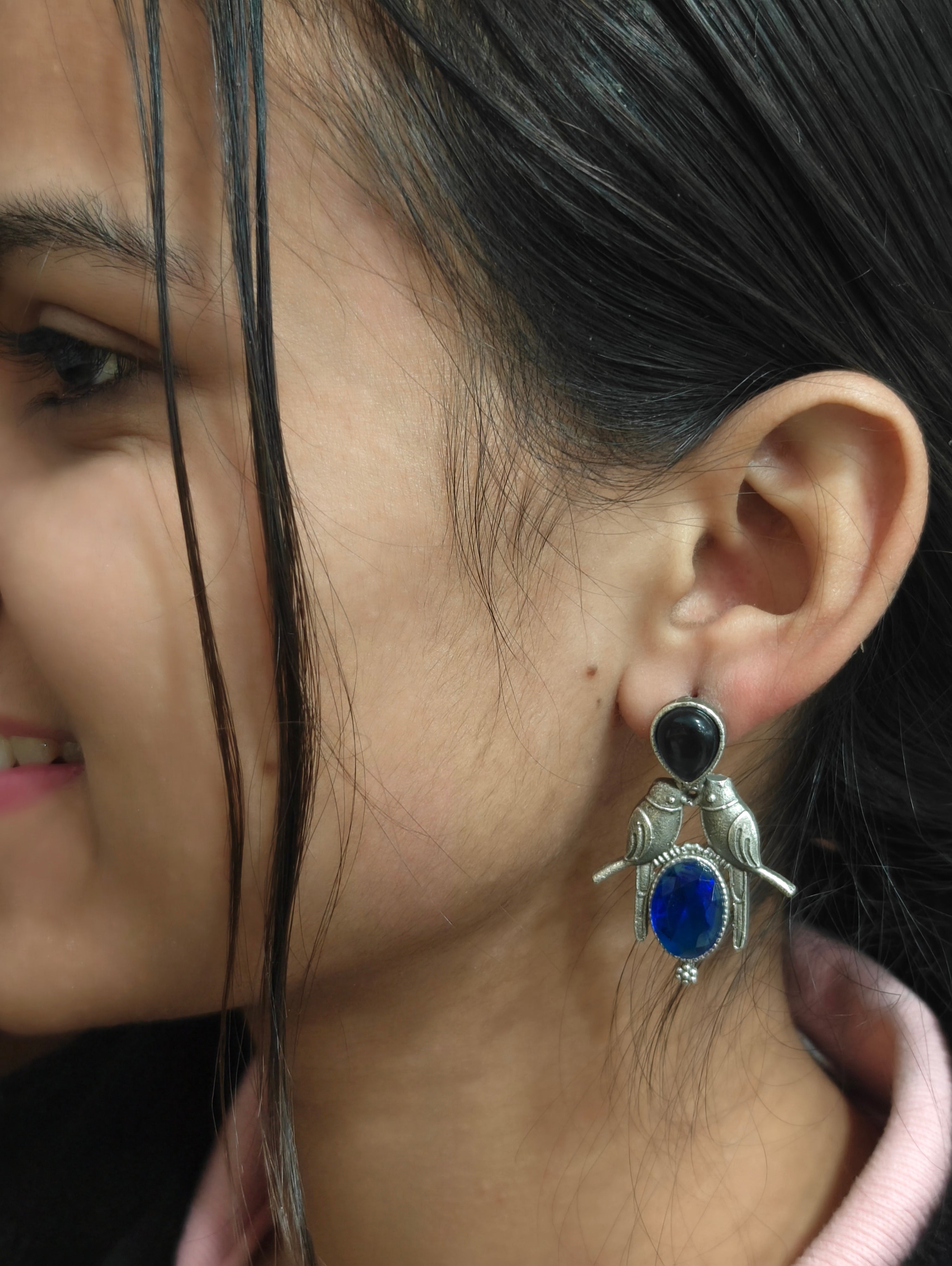 Fashionable Studs 012205
