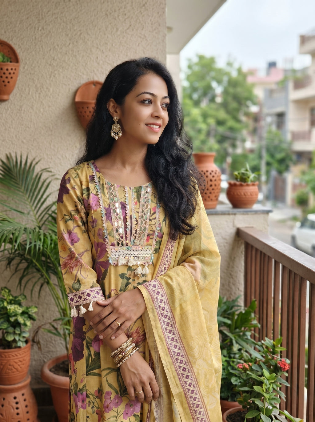 Premium Flared Mulmul Cotton Kurti Pant Dupatta Set 016045