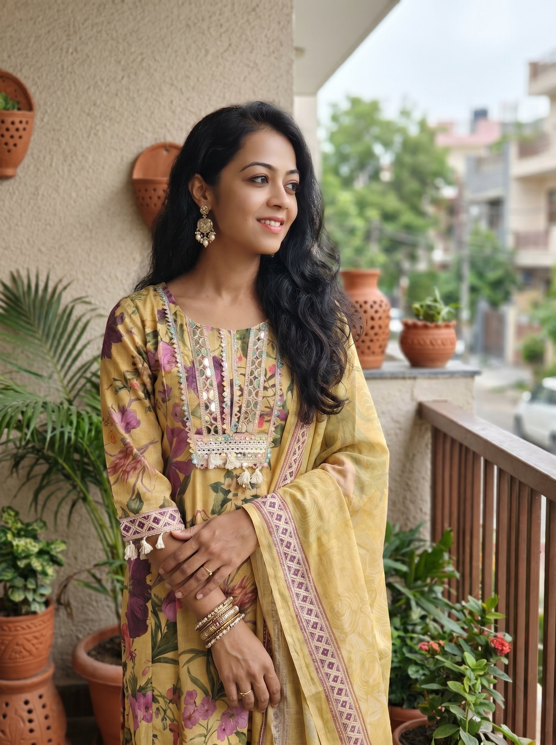 Premium Flared Mulmul Cotton Kurti Pant Dupatta Set 016045