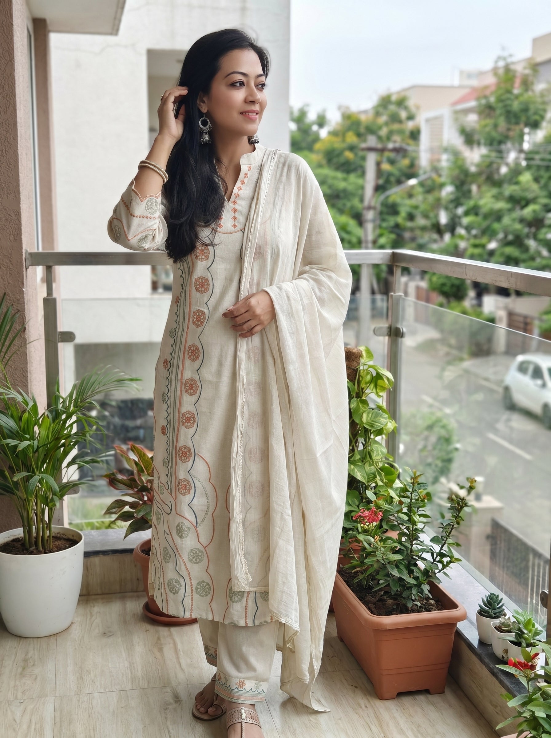 Linen Cotton Kurti Pant Dupatta Set – Effortless Elegance in Every Thread 016011