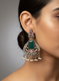 Fashionable Dangler 013723