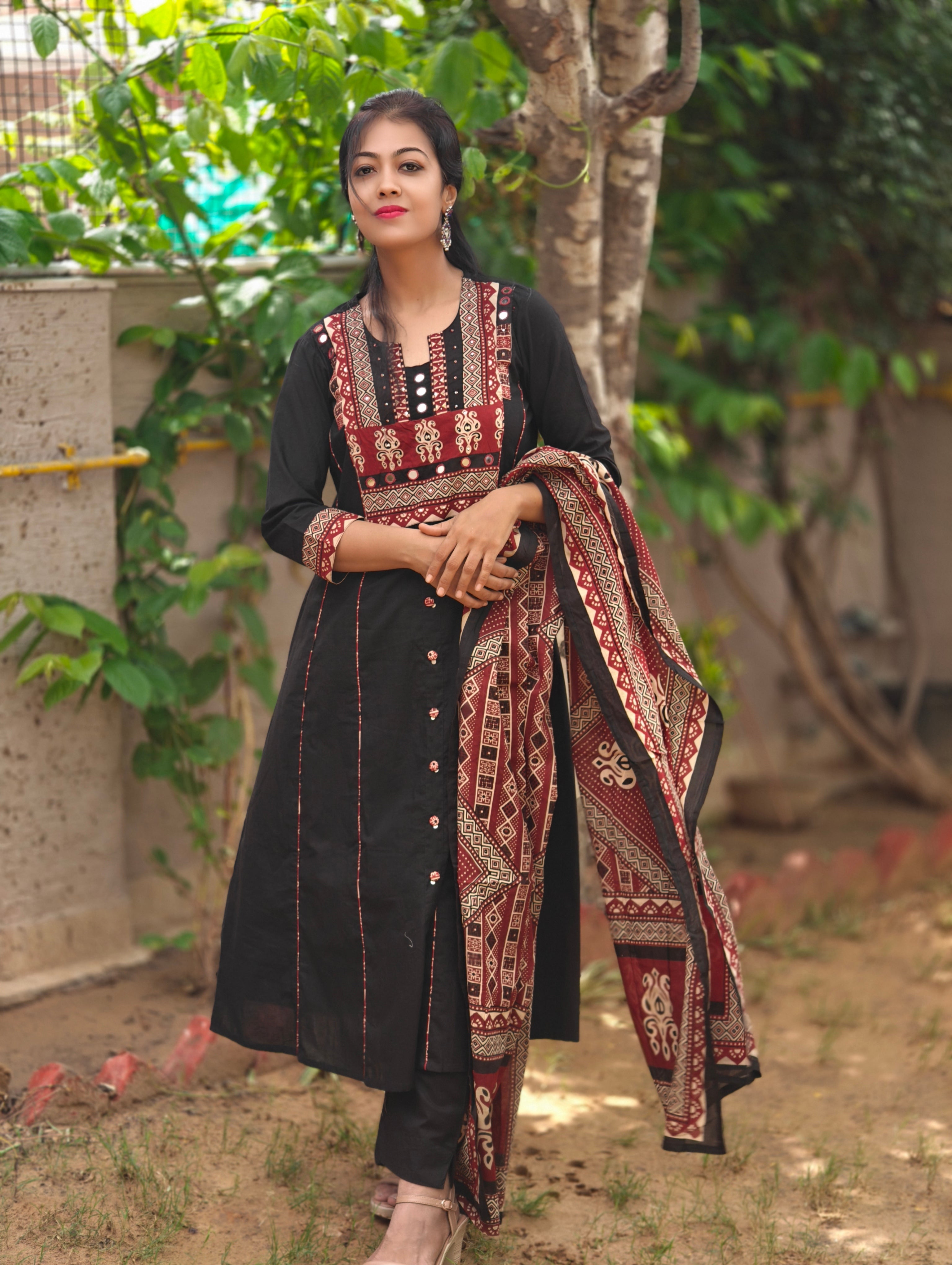 A-Line Traditional Kurti Pant Dupatta Set with Kutchi Print & Mirror Work 015833