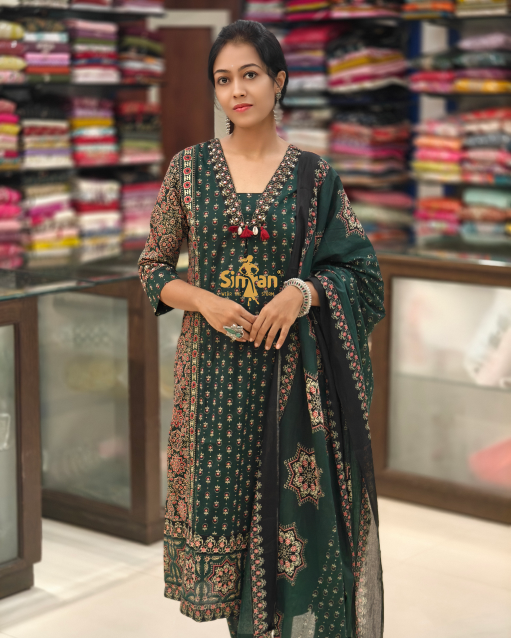 Ajrakh Print Straight Kurti Pant Dupatta Set 014357